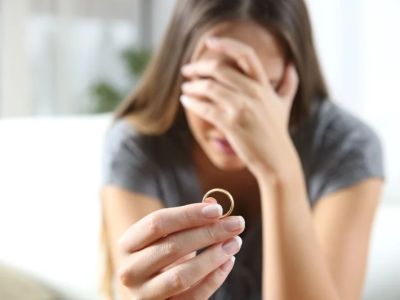 How to Legally Transfer Property After Divorce: Avoiding Costly Mistakes
