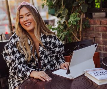 Legal Guide to Influencer Collaborations Across U.S. Borders: Contracts & Tax