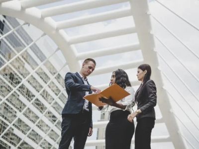 How to Legally Form a Holding Company: Benefits, Risks & Compliance