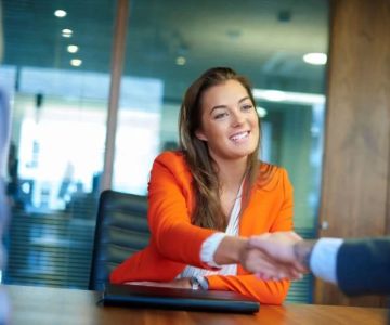 Legal Tips for Influencers Entering Sponsorship Deals and Contracts