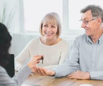 Legal Tips for Seniors Buying Their First Home Safely