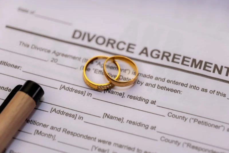 How to Legally Deal with a Former Spouse Violating Divorce Agreement