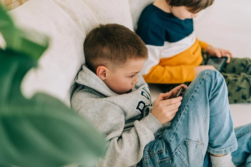 Legal Tips for Protecting Minors Online: Data, Privacy & Consent
